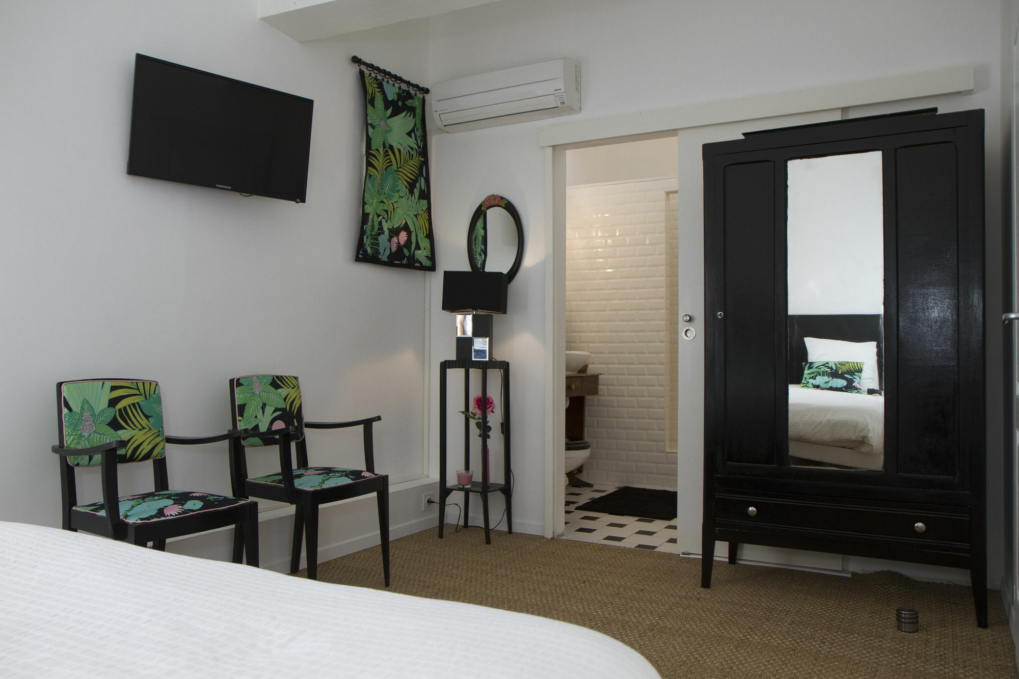 D'hotes Ambrosia Et 3*